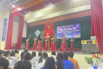 SÔI NỔI CHUỖI HOẠT ĐỘNG CHÀO MỪNG 95 NĂM NGÀY THÀNH LẬP ĐOÀN TẠI TRƯỜNG PTDTNT THPT TU MƠ RÔNG